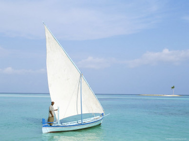 Dhoni and Sandbar, Lankanfushi Island, North Male Atoll, Maldives, Indian Ocean